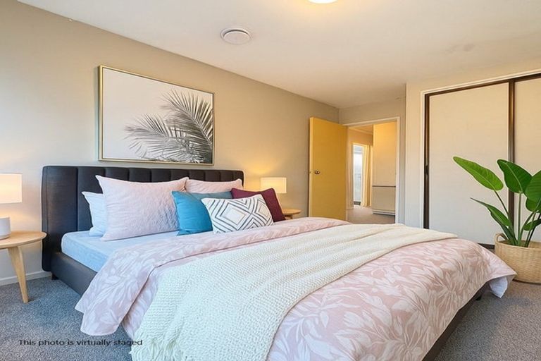 Photo of property in 2/98 Peverel Street, Riccarton, Christchurch, 8041