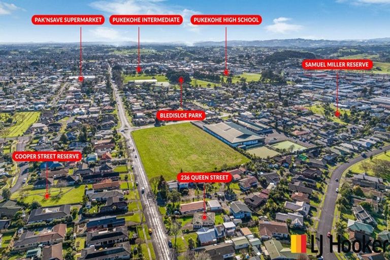 Photo of property in 236 Queen Street, Pukekohe, 2120
