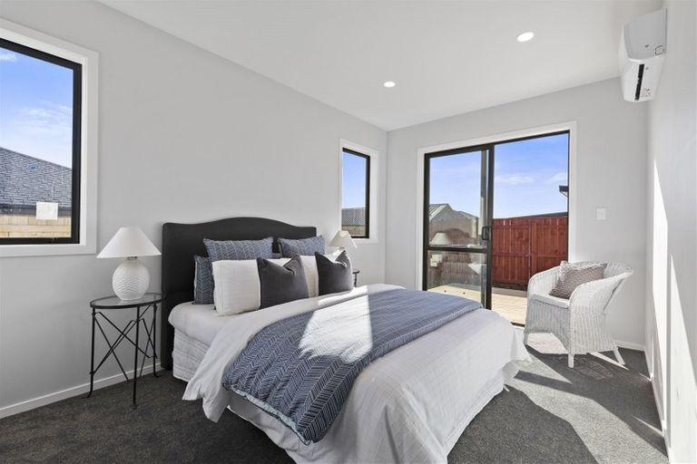 Photo of property in 63 Nobilo Road, Kumeu, 0810