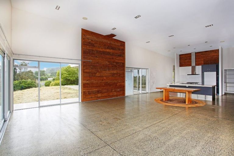 Photo of property in 58 Old Barn Road, Opaheke, Papakura, 2584