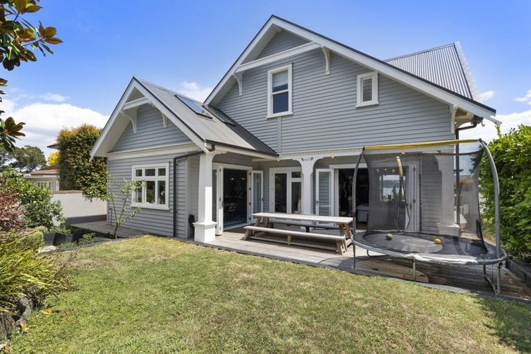 Photo of property in 78 Sarsfield Street, Herne Bay, Auckland, 1011