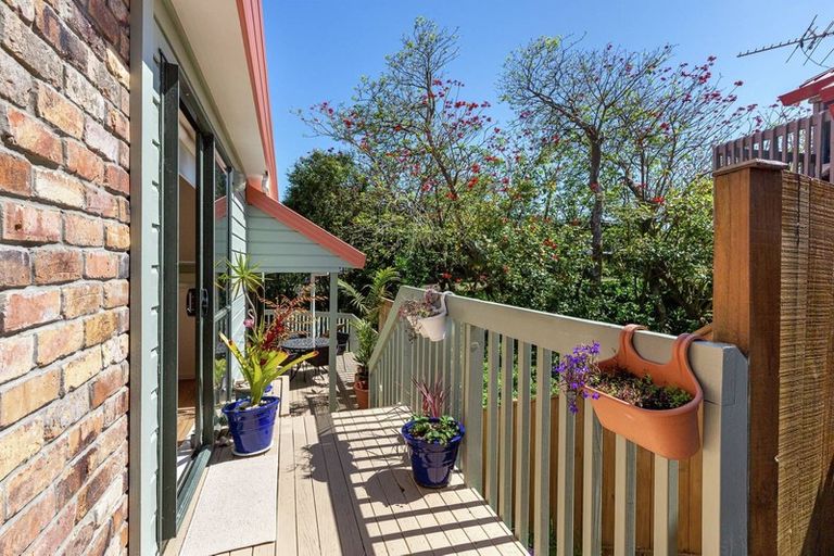 Photo of property in 4/20 Hutchinsons Road, Bucklands Beach, Auckland, 2014