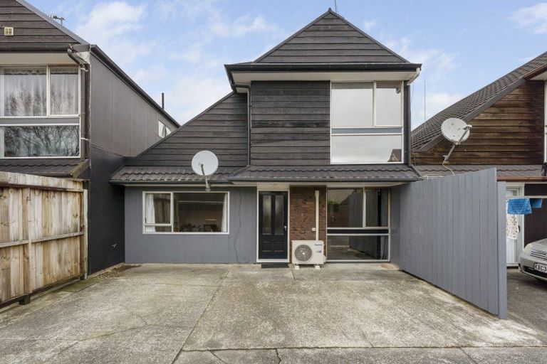 Photo of property in 146c Victoria Avenue, Hokowhitu, Palmerston North, 4410