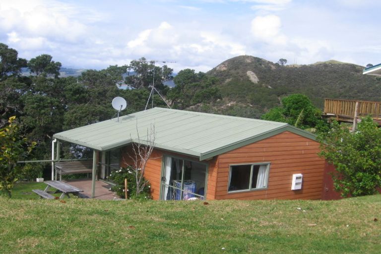 Photo of property in 2001 Wyuna Bay Road, Wyuna Bay, Coromandel, 3581