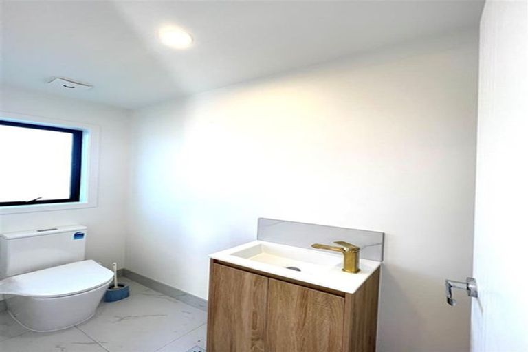 Photo of property in 6a Wahine Street, Papakura, 2110