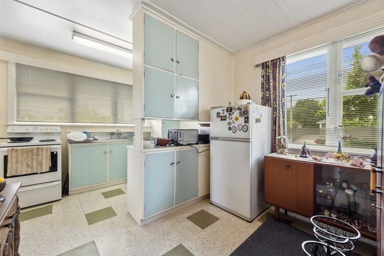 Photo of property in 18 Sheridan Crescent, Trentham, Upper Hutt, 5018