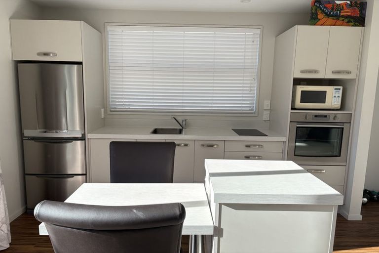 Photo of property in 47 Oakgrove Drive, Rangiora, 7400