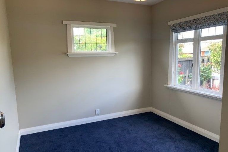 Photo of property in 58 Searells Road, Strowan, Christchurch, 8052