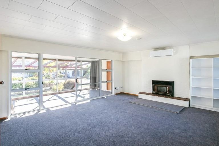 Photo of property in 11 Trigg Crescent, Taradale, Napier, 4112
