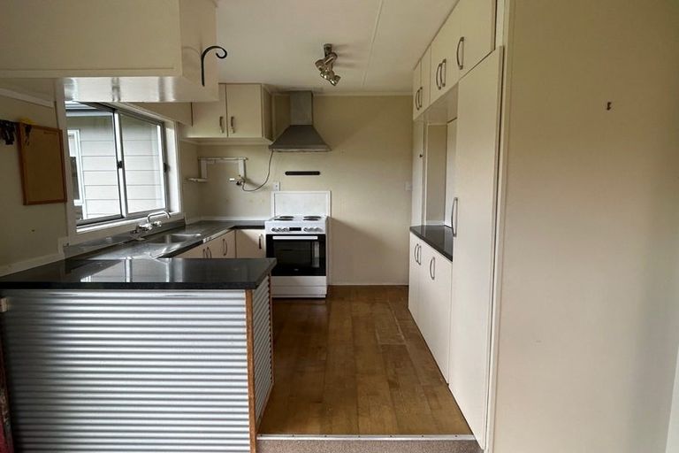 Photo of property in 150a Peel Street, Westport, 7825