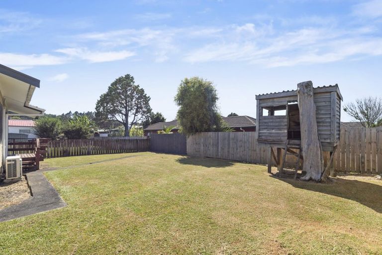 Photo of property in 1/16 Rosier Road, Glen Eden, Auckland, 0602