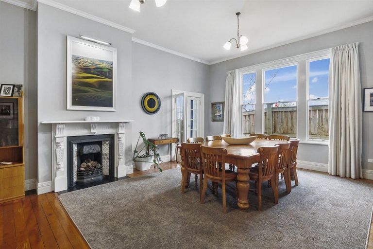 Photo of property in 19 Granville Terrace, Belleknowes, Dunedin, 9011