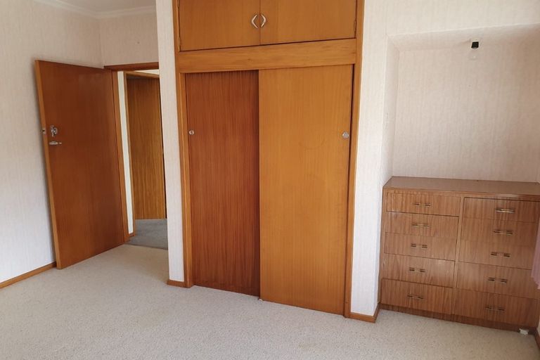 Photo of property in 2/112 Frankley Road, Frankleigh Park, New Plymouth, 4310