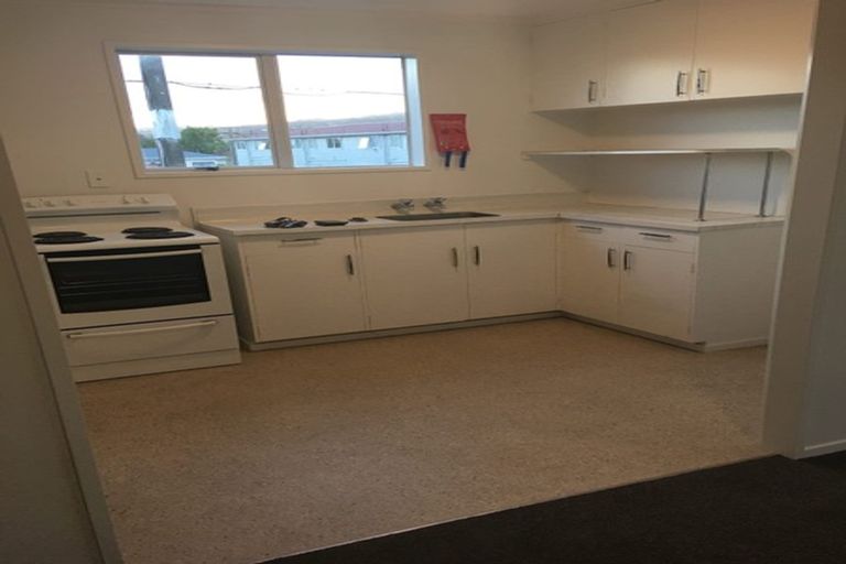 Photo of property in 1/10 Mudie Street, Alicetown, Lower Hutt, 5010
