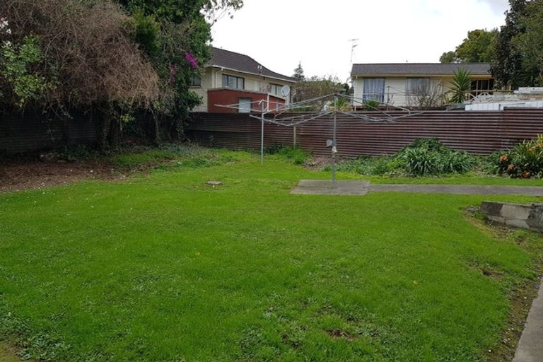 Photo of property in 1/82 Pah Road, Papatoetoe, Auckland, 2025