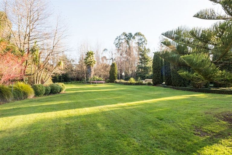 Photo of property in 191 Staces Road, Aokautere, Palmerston North, 4471