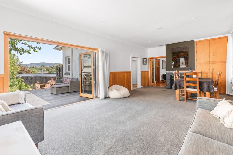 Photo of property in 52 Sunbury Street, Andersons Bay, Dunedin, 9013