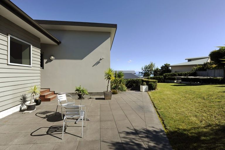 Photo of property in 8 Windsor Drive, Britannia Heights, Nelson, 7010