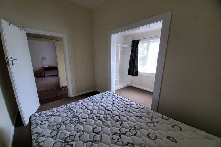 Photo of property in 18 Somerset Avenue, Newtown, Wellington, 6021