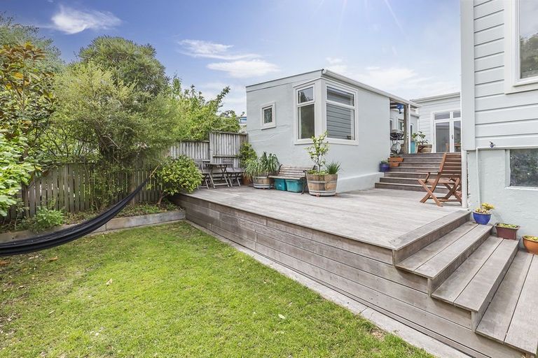 Photo of property in 9 Harper Street, Newtown, Wellington, 6021