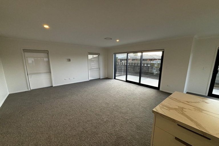 Photo of property in 12 Wilton Street, Westown, New Plymouth, 4310