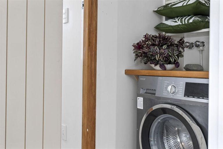 Photo of property in 27 Kiwi Avenue, Waikuku Beach, 7473