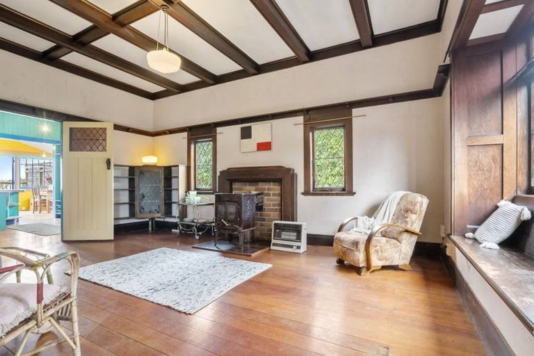 Photo of property in 56 Aramoana Avenue, Devonport, Auckland, 0624