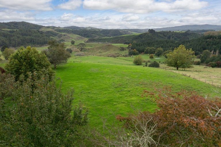 Photo of property in 2/1745 Arapuni Road, Pukeatua, 3872