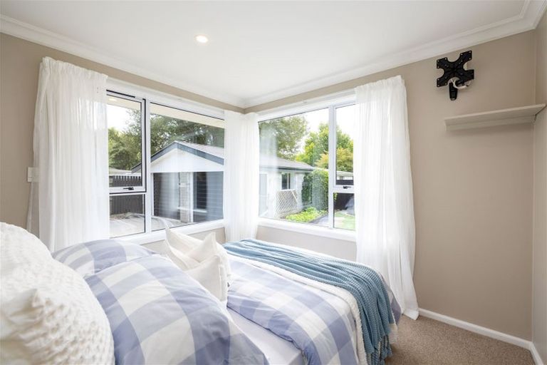 Photo of property in 68 Woodbury Street, Russley, Christchurch, 8042