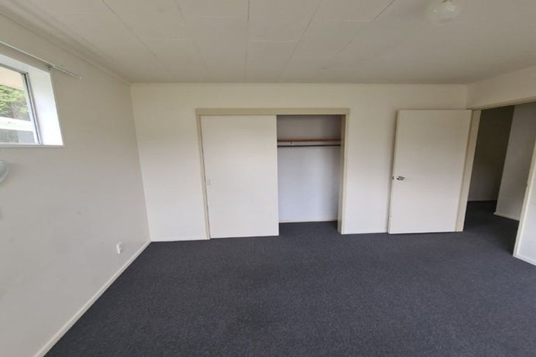 Photo of property in 15 Gillespies Road, Birchville, Upper Hutt, 5018