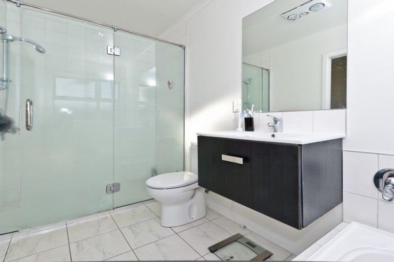 Photo of property in 2 Shaun Lane, Huntington, Hamilton, 3210