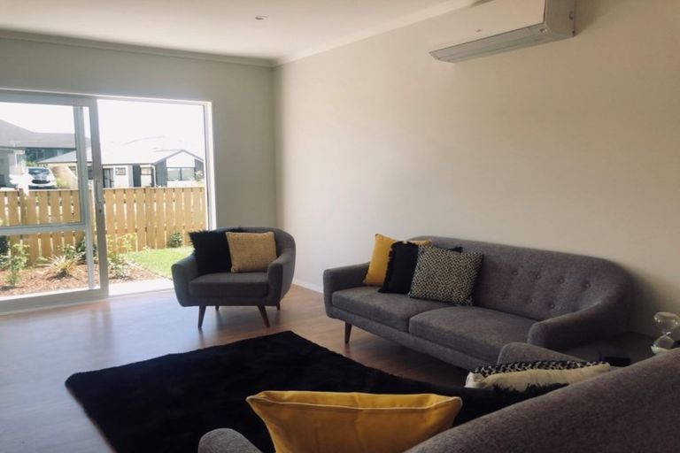 Photo of property in 31 Nellie Drive, Kumeu, 0810