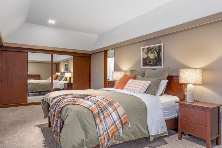 Photo of property in 117 Holliss Avenue, Cashmere, Christchurch, 8022