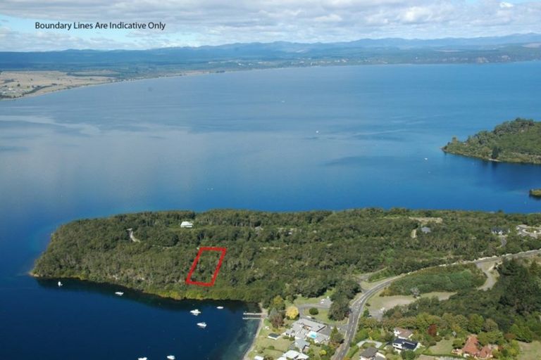 Photo of property in 21 Parawera Drive, Acacia Bay, Taupo, 3330