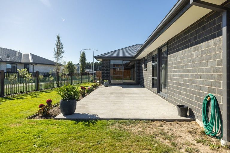 Photo of property in 9 Greenwood Place, Amberley, 7410