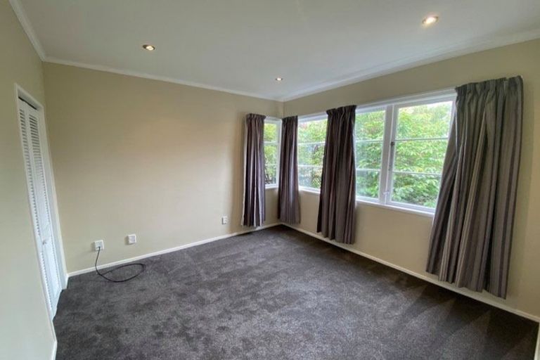 Photo of property in 34 Bluegum Road, Paraparaumu Beach, Paraparaumu, 5032