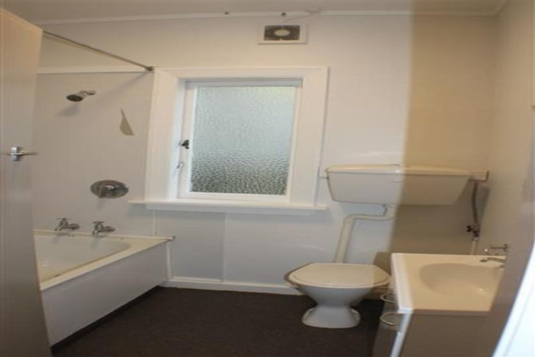 Photo of property in 107 Elizabeth Street, Mount Victoria, Wellington, 6011