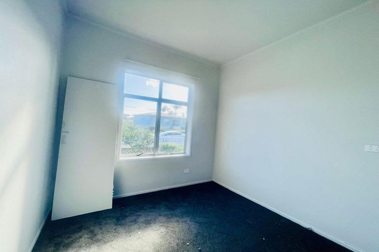 Photo of property in 65 Victoria Road, Papatoetoe, Auckland, 2025