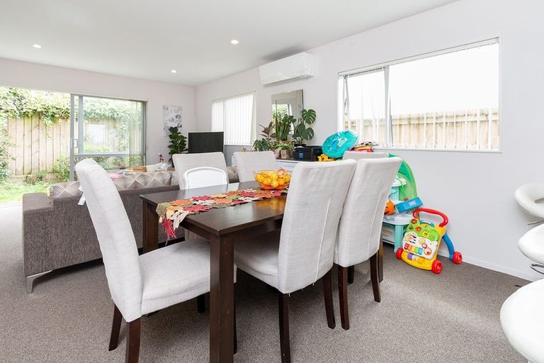 Photo of property in 34a Arawa Street, New Lynn, Auckland, 0600
