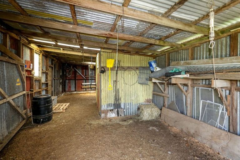 Photo of property in 826 Mokau Road, Mimi, Urenui, 4377