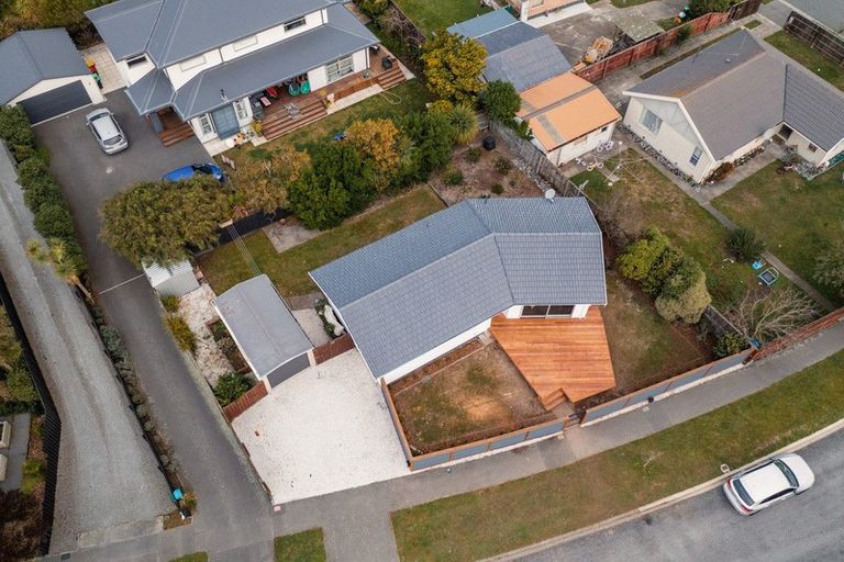 Photo of property in 35 Cradock Street, South New Brighton, Christchurch, 8062