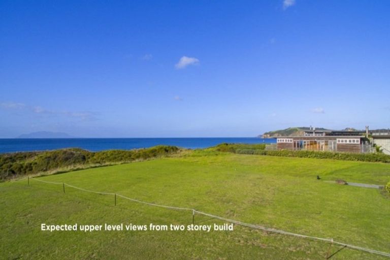 Photo of property in 41 Kewai Street, Omaha, 0986