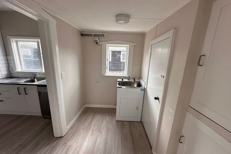 Photo of property in 44 Park Road, Miramar, Wellington, 6022