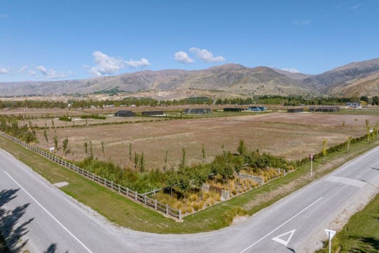 Photo of property in 13 Stone Drive, Cromwell, 9384