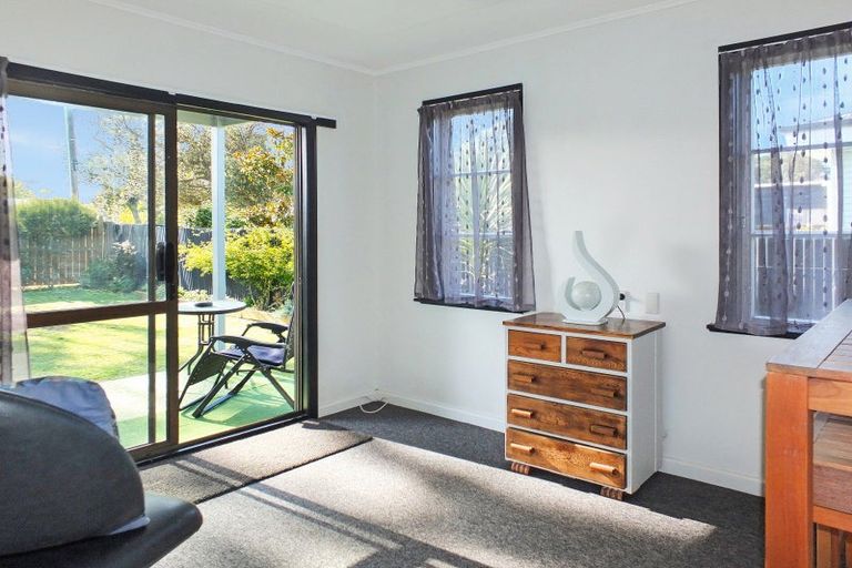 Photo of property in 66a Norbiton Road, Foxton, 4814