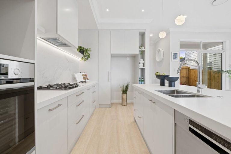 Photo of property in 155a Bonair Crescent, Silverdale, 0932