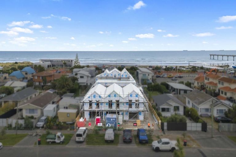 Photo of property in 1/43 Keppel Street, New Brighton, Christchurch, 8083