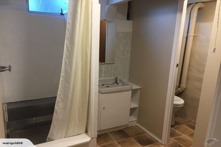 Photo of property in 74 Esk Street, Parkvale, Tauranga, 3112