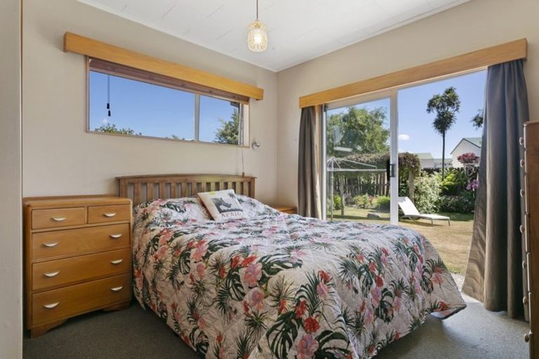 Photo of property in 66 Kurupae Road, Hilltop, Taupo, 3330