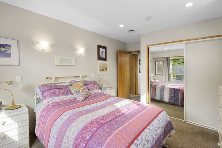 Photo of property in 27 Augusta Street, Redcliffs, Christchurch, 8081